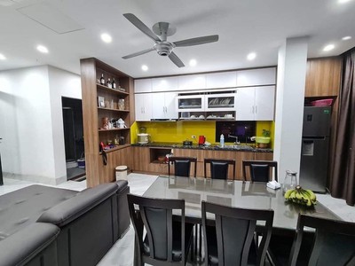 Nhà siêu To, Giá hạt dẻ 72m2, 2 tầng Hải Châu 3.1 tỷ 2