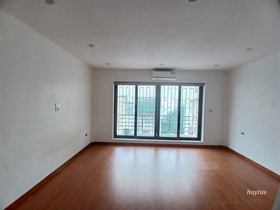 Bán nhà cầu giấy phân lô thoáng trước sau 86m2 mt 5m hơn 16 tỷ kinh doanh gara ô tô 4