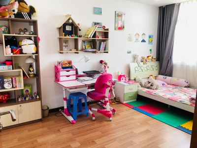 Chính chủ cần bán căn hộ Tản Đà Court, Phường 11,  Quận 5: -	View cự đẹp Căn hộ Duplex 2 tầng 4