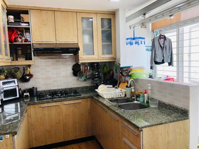 Chính chủ cần bán căn hộ Tản Đà Court, Phường 11,  Quận 5: -	View cự đẹp Căn hộ Duplex 2 tầng 8