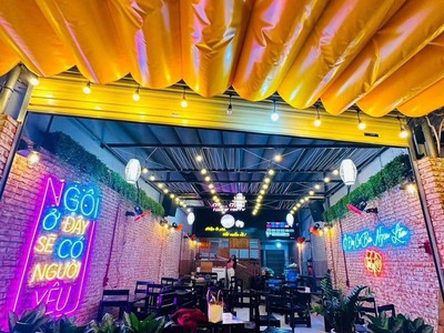 Sang nhượng quán nhậu 42 đống đa - vỉa hè rộng rãi , chổ để xe thoải mái 1