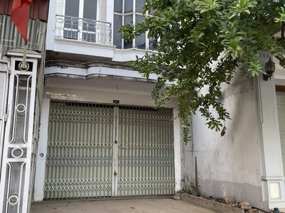 Chính chủ bán nhà mặt tiền khu cầu bưởi, xã thạch sơn, huyện lâm thao, phú thọ- liên hệ: 0