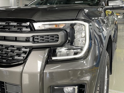 Mua xe Trúng vàng 100 - Ranger XLS AT Giảm thuế trước bạ kèm ưu đãi tốt nhất 4