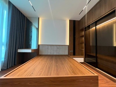 Nhà mới tháng máy xin trịnh bô, gara ô tô, xe tải, kd, giá 5.4 tỷ 1