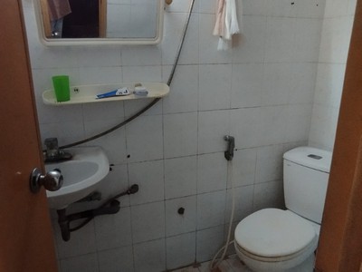 Cho thuê căn hộ tập thể tầng 2, diện tích khoảng 30 mét vuông 0