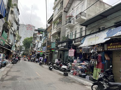 Bán đất- tặng nhà 4 t cũ - phố chợ nam dư hoàng mai kinh doanh tấp lập mở cửa là tiền chảy vào , 0
