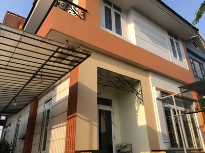 Bán vila lê thị riêng p.t.an q.12, 2 tầng, đường 16m, giá chỉ 16.x tỷ 0