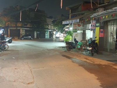 Cơ hội hiếm có, nhà mặt phố kinh doanh sầm uất tại xóm cầu hữu hòa, thanh trì, 70m2, 3 tầng, 9 tỷ 2