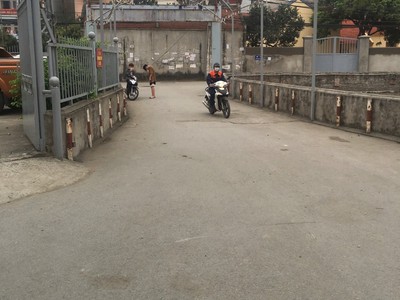 Chính chủ cần bán nhà quận nam từ liêm bán nhà phùng khoang 47 m2 x 5 t 8 tỷ ô tô kd 1