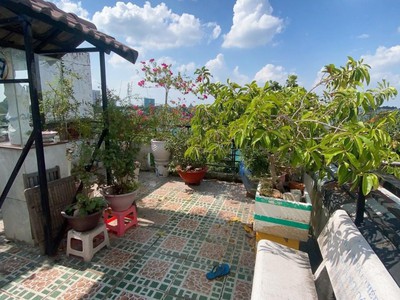 Diện tích khủng linh đông 66m2 4,8 tỷ,3 tầng 4 phòng ngủ 2 toilet,mặt tiền xe hơi vi vu.công năng 4