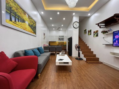 Mỹ Đình, nhà đẹp 50m2 nhỉnh 5 tỷ, gần ngõ ô tô đi, gần nhiều trường học 0