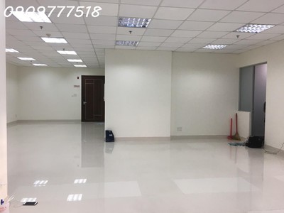 Chính chủ cho thuê văn phòng tại toà nhà the everrich có vị trí thuận lợi ngay góc đường 3/2 và lê 3