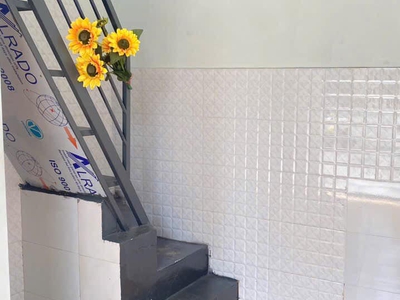 Chủ cần bán nhanh 2 căn liền kề nhà 2 tầng tttp mặt tiền kinh doanh gần bờ kè vạn hòa 2ty3 2