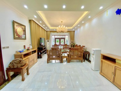 Bán nhà phố chùa bộc, ngõ rộng, ô tô gần, nhà đẹp, 48m, 4pn, 6 tỷ 0