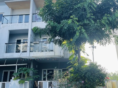 Nhà cho thuê nguyên căn - mege village - 100m2 - 3 tầng - 4 pn - 14tr.tháng 1