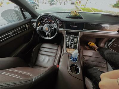 Chính chủ bán xe Porsche panamera sx 2017 Lăn bánh 2018 3