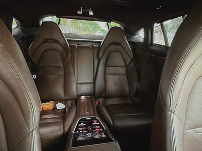 Chính chủ bán xe Porsche panamera sx 2017 Lăn bánh 2018 4