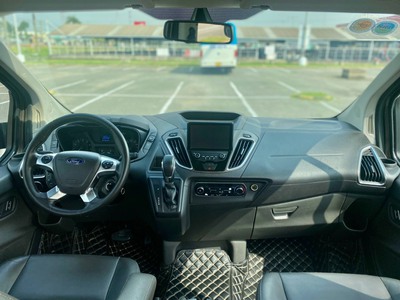 Bán Xe Ford Tourneo Titanium 2019, nhập chính hãng 7