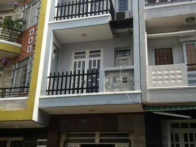 Bán nhà hxh 1/ lê văn duyệt, p1, dt 4.5x10m, 3 lầu, 4pn, 5wc, 7.4 tỷ tl 0