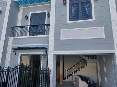 Rẻ, cực rẻ, siêu rẻ, nhà lầu, sân oto p. tân phong 2 tỷ hơn 0
