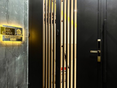 Chính chủ cho thuê căn hộ ở Ba Đình được thiết kế tối giản, hiện đại. 3