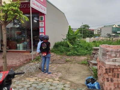 Bán đất kinh doanh mặt đường Thôn Tiền, Lai Cách, Hải Dương, 85.5m2, mt 4.5m hướng tây bắc, giá tốt 2