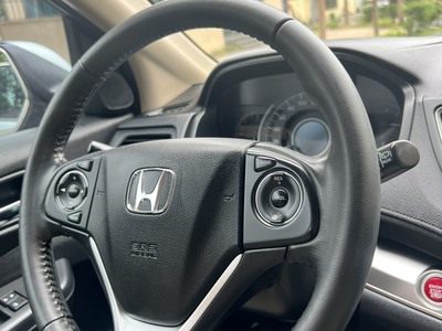 Honda CRV 2.0AT. sx 2017. Đăng ký 1 Chủ sử Dụng Biển Hà Nội. xe cực mới,zin nguyên bản tuyệt đối 100 1
