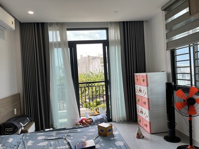 Nhĩnh 7 tỷ, kề sân bay, 50m2 x 5 tầng, oto đỗ cửa, nguyễn văn công. 4