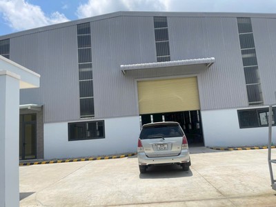 Cần sang bán xưởng khu công nghiệp đức hòa 3 dt 3000m2 xưởng mới đẹp chỉ 30 ty3 tl 0