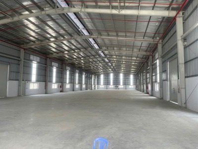 Cần sang bán xưởng khu công nghiệp đức hòa 3 dt 3000m2 xưởng mới đẹp chỉ 30 ty3 tl 1