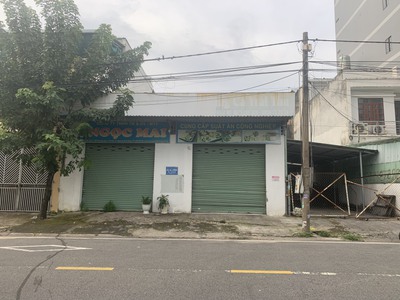 Gia đình cần bán lô đất 100m2, sát siêu thị AEON Bình Dương 3