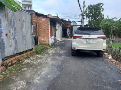 Bán đất tô ngọc vân phường 15 q.gò vấp, vuông đẹp, đ. 4m, giá chỉ 3.x tỷ 3