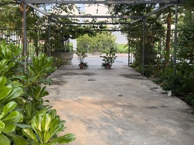 Bán đất đường phạm hữu lầu , đường 20m , phước kiển , giá rẻ 1
