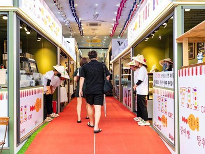 Kiot kinh doanh du lịch ngay Chợ Hàn Đà Nẵng 2