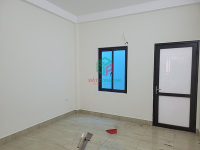 Bán nhà 3 tầng 63m2 thái bình mai lâm - ô tô vào - 2,x tỷ 3