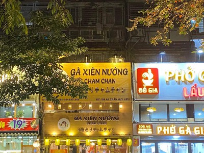 Sang nhượng quán gà xiên nướng yakitori mô hình nhật 1