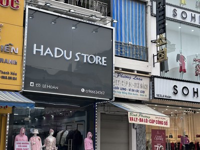 Chính chủ cần sang nhượng store địa chỉ: ở 155 lê hoàn, phường lam sơn, tp thanh hoá. 2