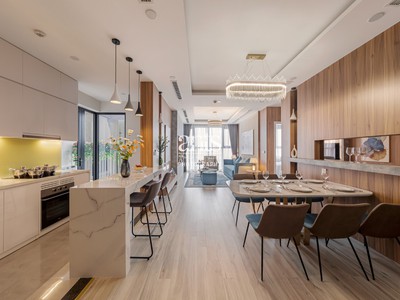 Tôi bán căn BRG Diamond   25 Lê Văn Lương 106,9m2 Full nội thất giá 7,425 triệu. 1