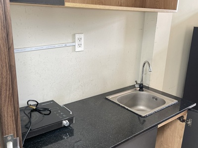 Phòng cao cấp đầy đủ nội thất xịn xò, khu sân bay   gần cv hoàng văn thụ, tân bình 4