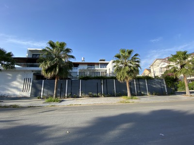 Bán siêu biệt thự vip căn góc, cồn khương 1050m2, 3 tầng, ngang 30 dài 35, giá 50 tỷ 0