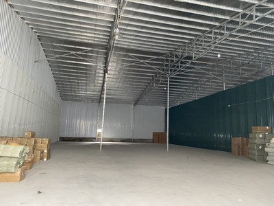 Cho thuê kho xưởng 540m2 - Đường Trường Sơn 0