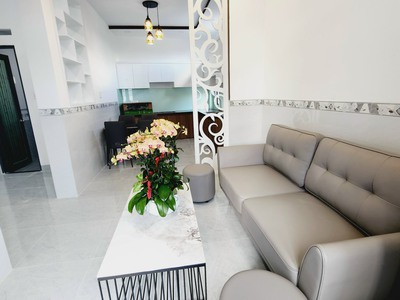 Bán nhà 4 tầng mới xây-mặt tiền đường hương lộ ngọc hiệp-nha trang 1