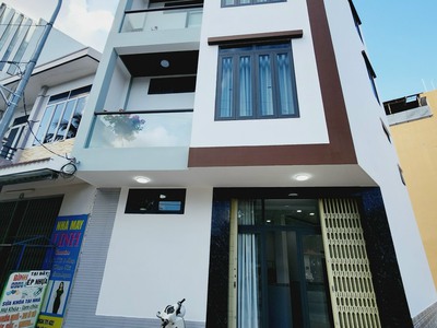 Bán nhà 4 tầng mới xây-mặt tiền đường hương lộ ngọc hiệp-nha trang 0