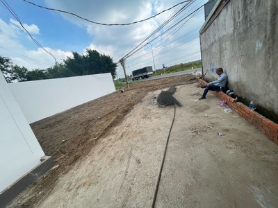 Nhà 1 trệt 2 lầu gần E.City chỉ từ 450tr 1