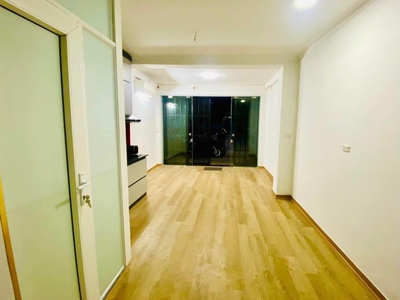 A chính chủ 2.1 tỷ nhà tt txbắc phố nguyễn quý đức,hn,50m2,sổ đỏ,kd đỉnh,nhà mới,ở sướng,thanh 4