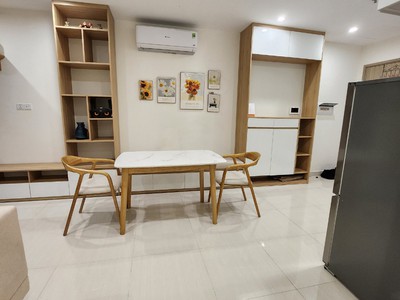 Cho thuê căn hộ chung cưu cao cấp 3 ngủ 2 vệ sinh giá cực kì hời với full nội thất cao cấp chỉ có 4