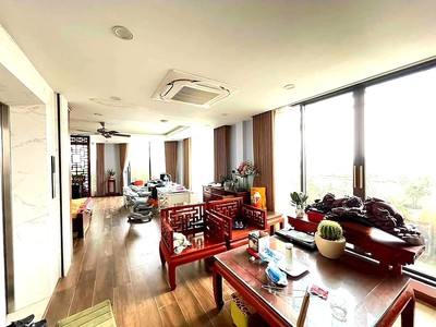 Chính chủ bán gấp nhà mặt hồ tây, giá đầu tư, chỉ cần khách thích, 200 tỷ 2