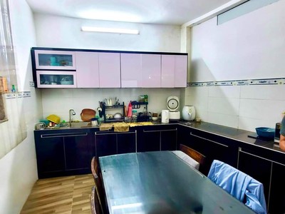  bán gấp nhà đường số 51 gò vấp hxh 3 tầng 70m2 giá 5,8 tỷ 3