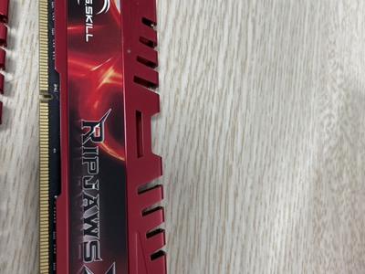 Ram 8gb d3 1600 tản nhiệt 2nd thanh lý 2