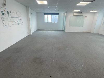 Cho thuê văn phòng ở toà nhà International Plaza, số 343 Phạm Ngũ Lão, Quận 1, 155m2, như hình 10